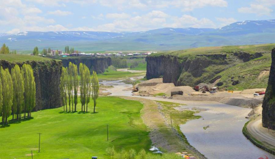 Di̇yadi̇n Nakliyeci